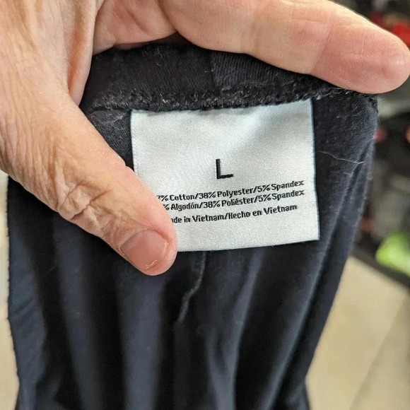 Black Leggings -Large - Picture 3 of 4